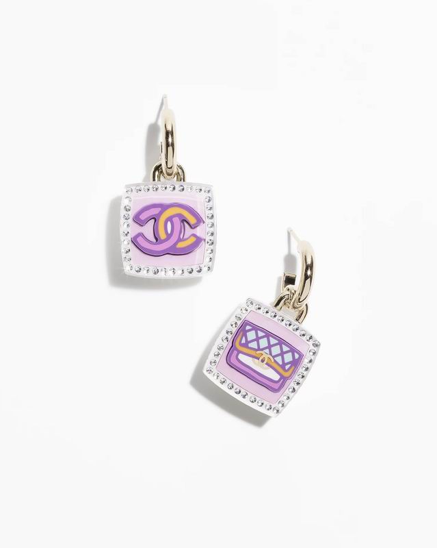 Chanel earing 1lyx100